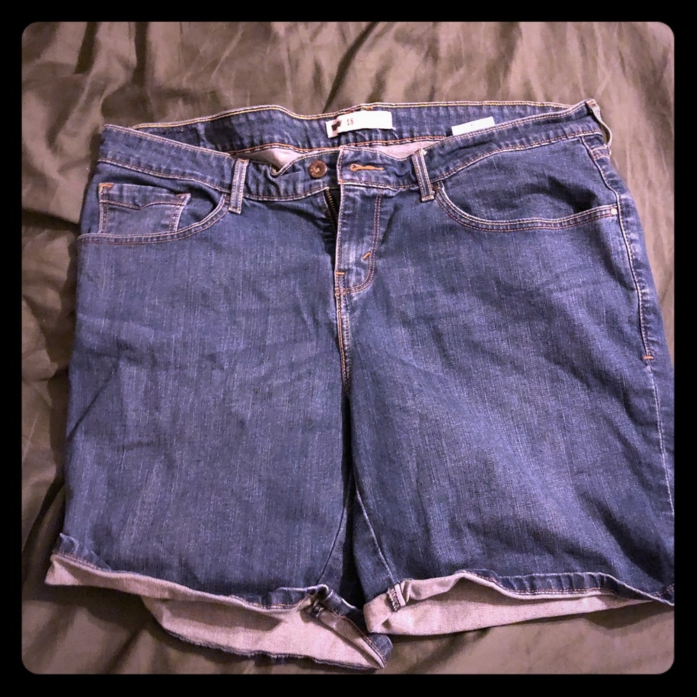 Levi denim shorts